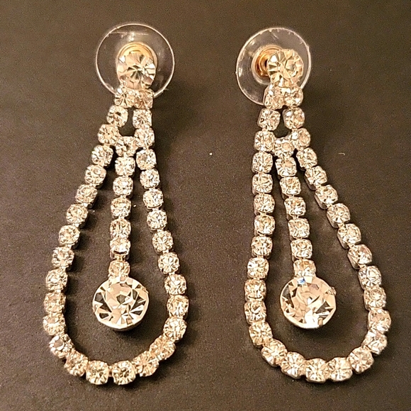 NEW Rhinestone Collar Necklace & Earrings Set! - Picture 8 of 11